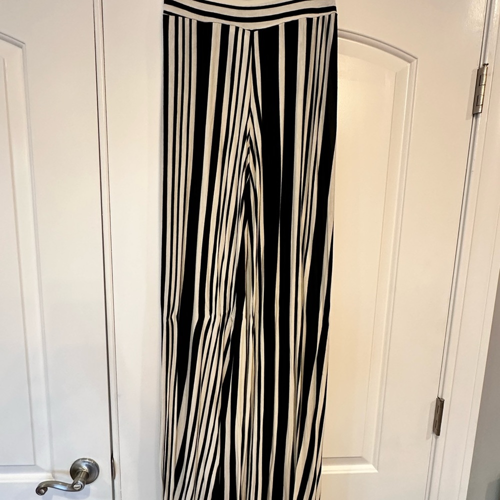 Cherish Monochrome Striped Apparel
